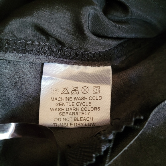 Meshki Dahia faux leather joggers size XS - Picture 8 of 9